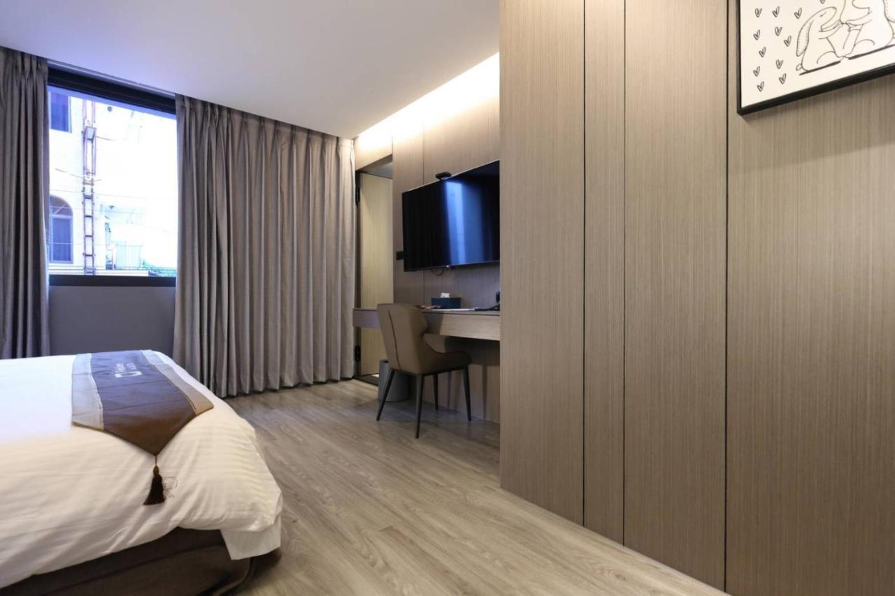 Hualien Pink Corner Hotel מראה חיצוני תמונה