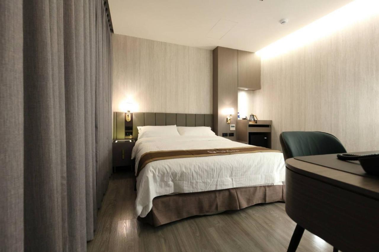 Hualien Pink Corner Hotel מראה חיצוני תמונה