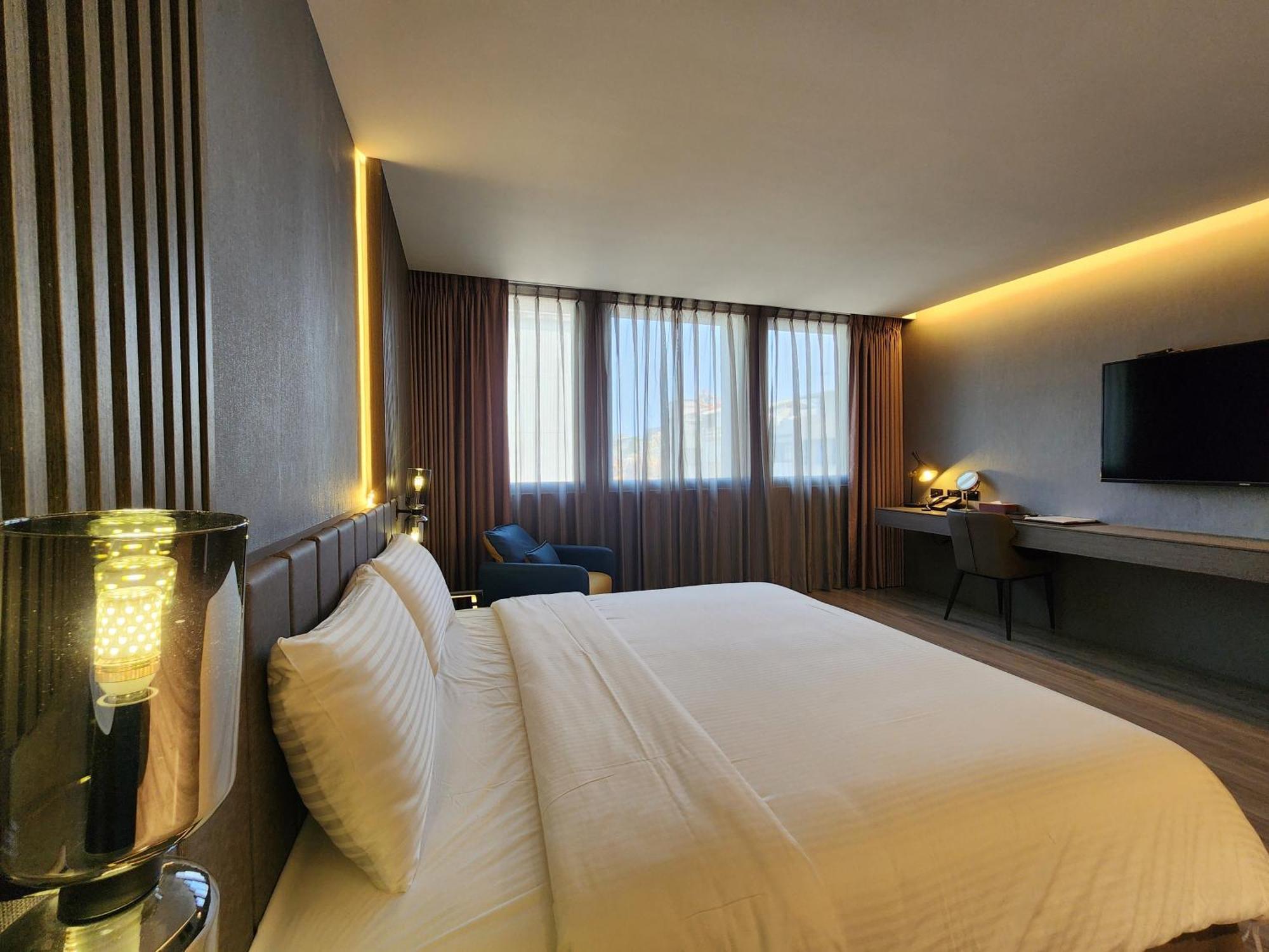 Hualien Pink Corner Hotel מראה חיצוני תמונה
