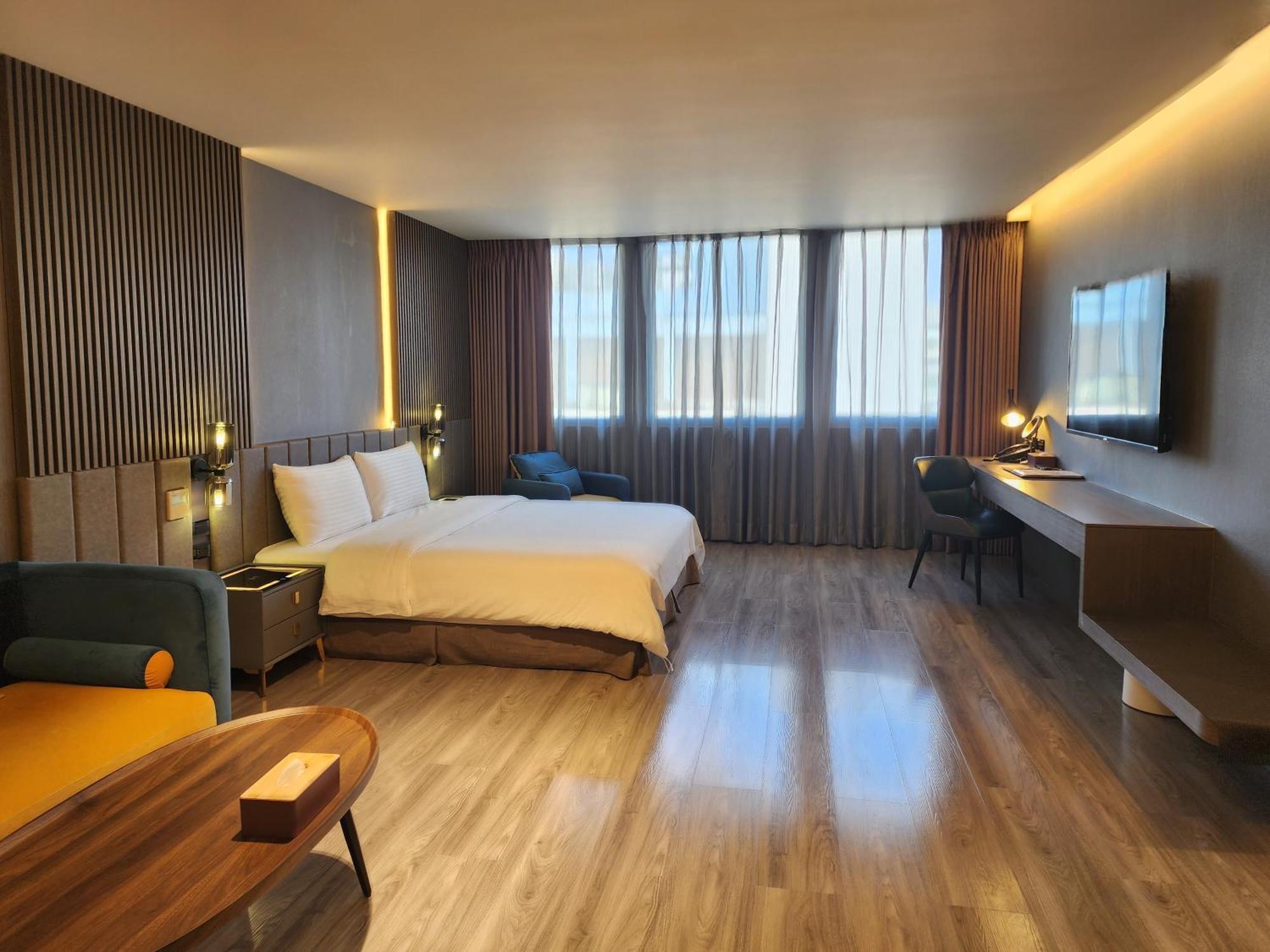 Hualien Pink Corner Hotel מראה חיצוני תמונה