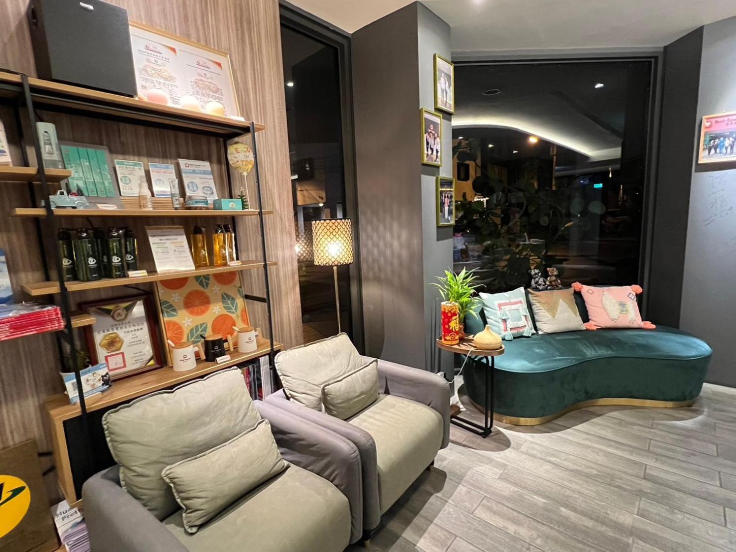 Hualien Pink Corner Hotel מראה חיצוני תמונה